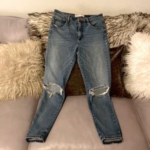 Cute jeans , denim , high rise ✨